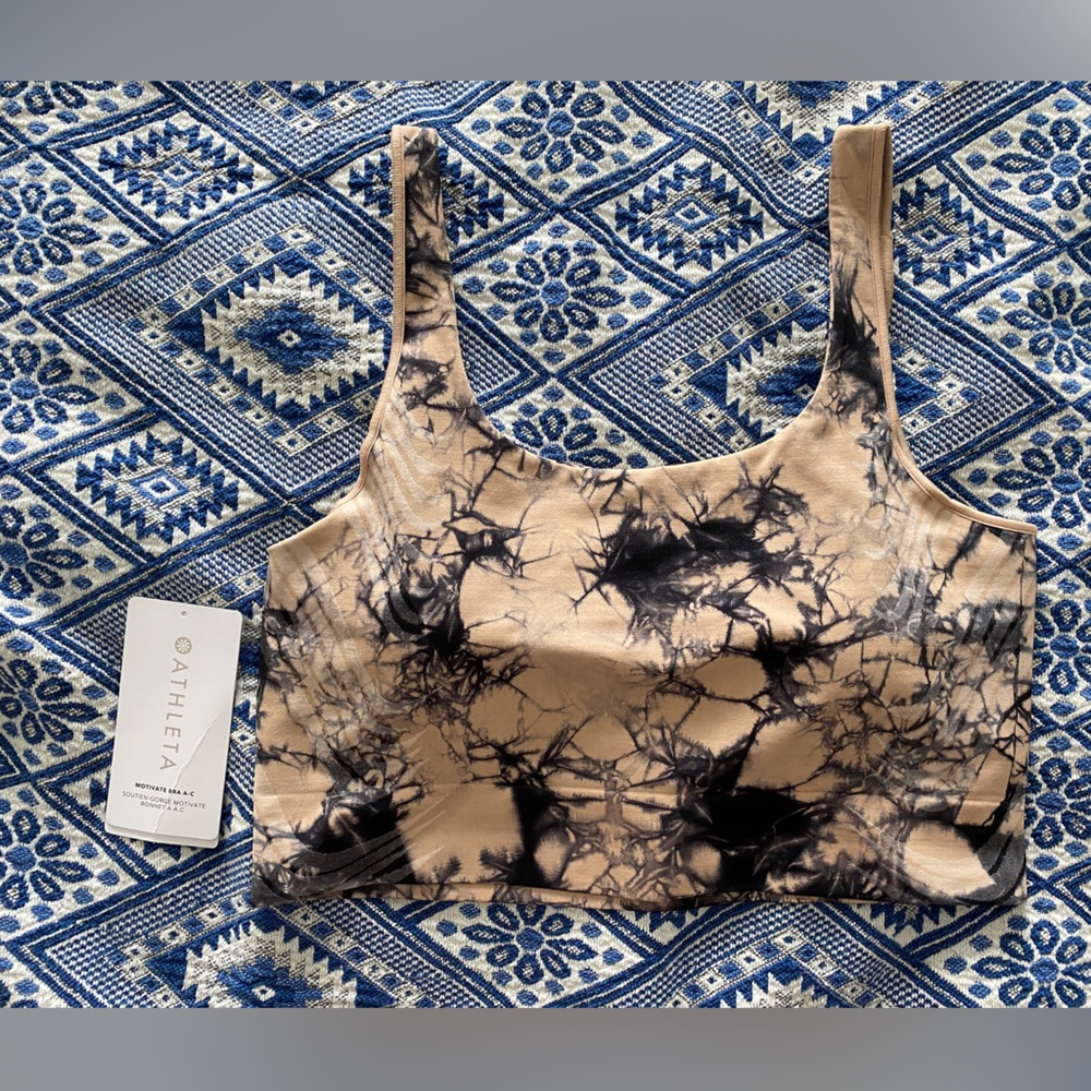 Althleta Motivate Seamless Bra - Large - Tie-dye cream/navy - New w/tags!